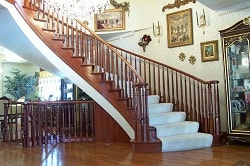 Cherry for a curved stair